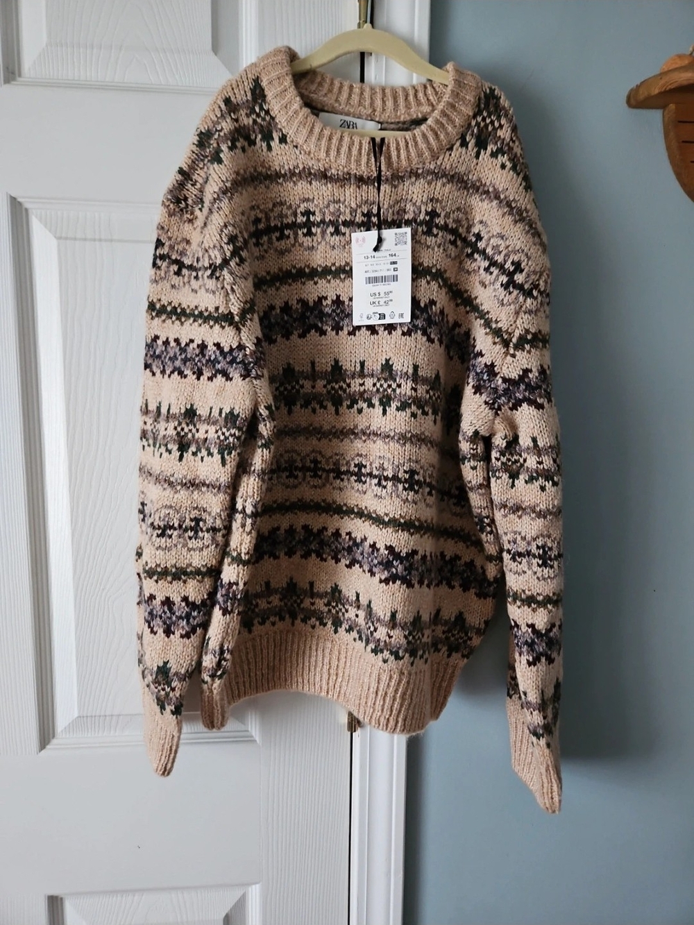 Zara Beige Fair Isle Crewneck Sweater with Dark Patterning